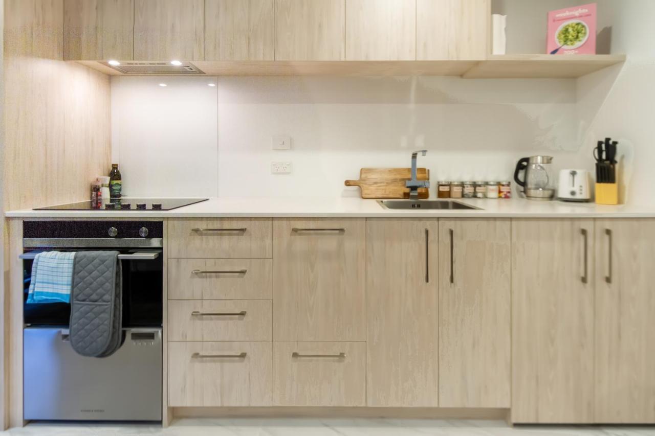 Modern City Living By Latimer Square, Cathedral Apartment Christchurch Exterior photo